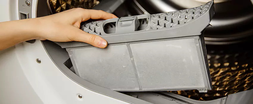 Signs Of A Clogged Dryer Lint Trap in Bartlesville, Oklahoma